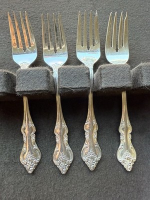 INTERNATIONAL Silver Plate DEEP SILVER ORLEANS Set Of 4 SALAD FORKS  6 5/8''