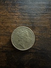 1998 Australia 1 Dollar Coin  $1 / Queen Elizabeth II