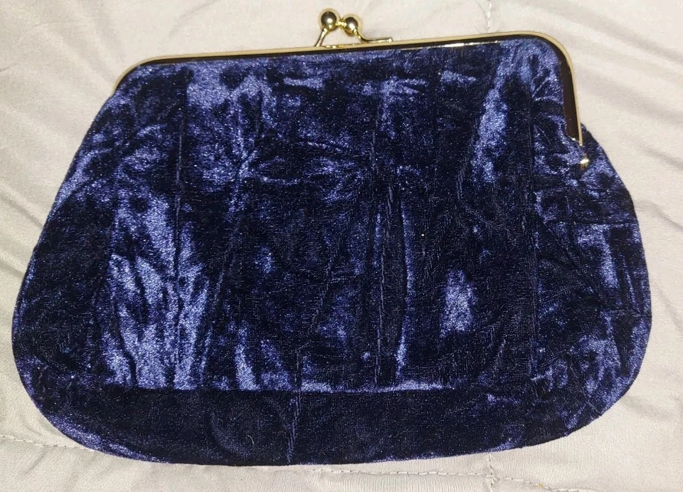 Colourpop Disney Clutch - Image 3 of 4