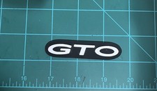 04-06 Gto Sap Grille Emblem For Aftermarket Sap Grilles White Lettering