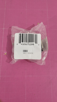 Opengear 319016 DB9M-RJ45 Adapter_0.02_5