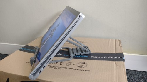 Microsoft Surface Book 2 i7, 16GB, GTX 1050 w/ Stylus, Charger, Adjustable Stand - Picture 4 of 11