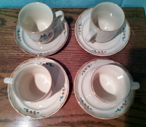 4 Sets of Cups and Saucers Vintage International Heartland - Picture 2 of 5