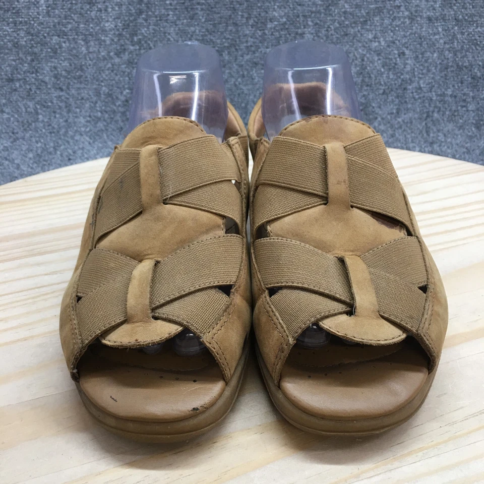 Sandalias Earth para mujer 9 W Laine 6 tiras cuero marrón informales punta abierta logotipo Foto 3 de 4