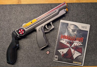 Resident Evil The Umbrella Chronicles CIB with Shot Blaster and Thumb Stick Grip