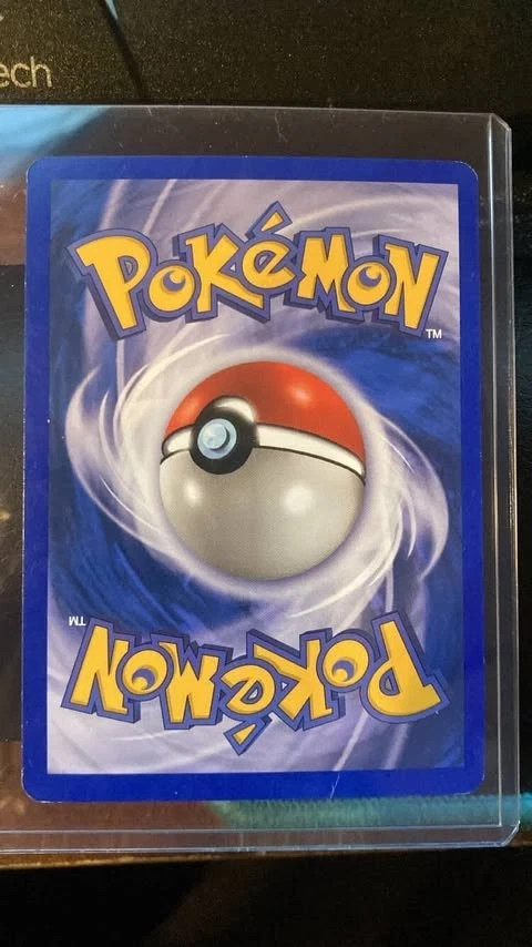 Rockets Mewtwo Winner Reverse Holo #8 Lightly played. Moderate wear. Excellent. - Image 3 of 4