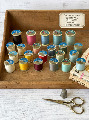 Lot of 22 Vintage J&P Coats Dual Duty Plus Thread Spools Assorted Colors Sewing