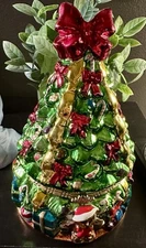 MR. CHRISTMAS Hinged Wind Up Music Box With Moving Train Inside.