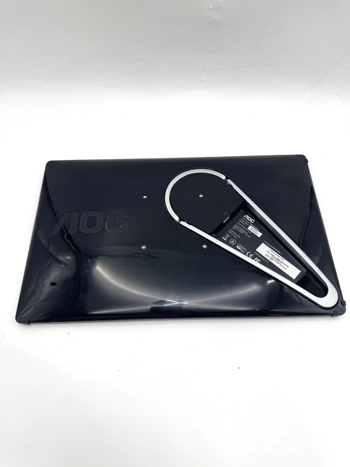 AOC E1659FWU 15.6" Ultra Slim 1366x768 200 Powered Portable LED Monitor - Black - Image 4 of 4