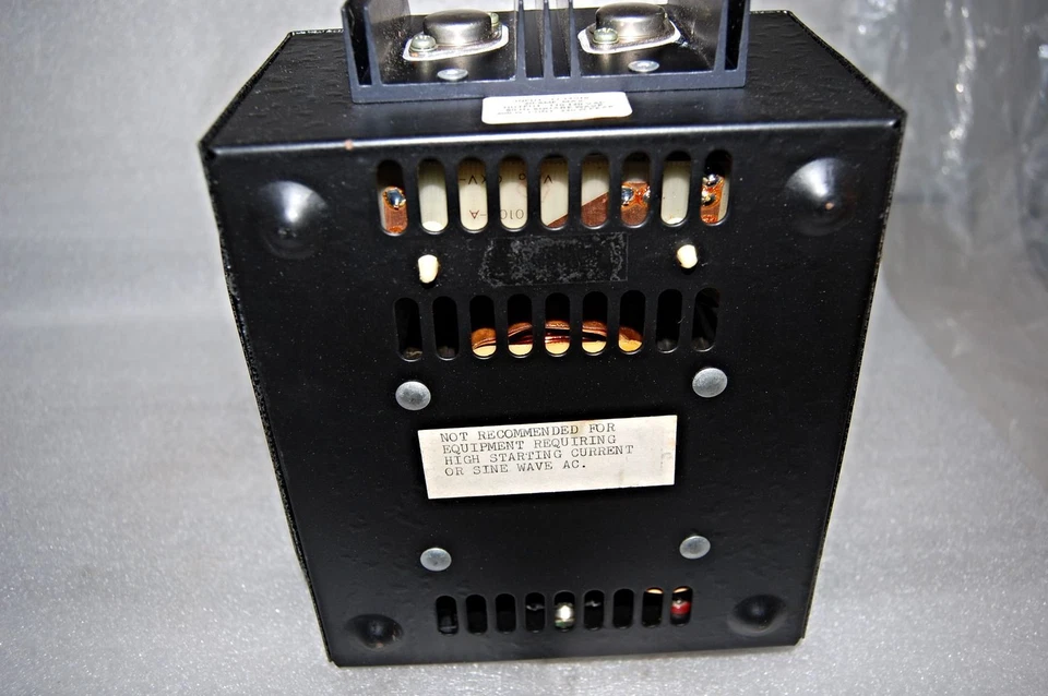 Inversor de energía de estado sólido Vista CXV-2 Foto 3 de 3