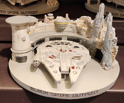 Disney Star Wars Galaxy Edge Black Spire Outpost Millennium Falcon Statue  New