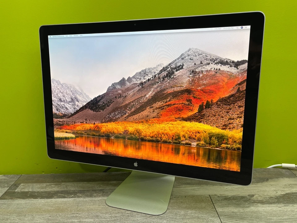 Apple Cinema Display LED A1267 24" LED Silver MB382LL/A - 1920x1200 MagSafe USB - Image 3 of 4