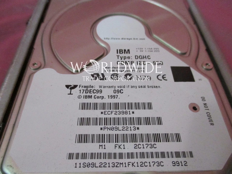 IBM 09L2213 3074 9.1GB SSA Hot Swap Disk Drive 2.5" 7200 RPM, 7025 7026 F50 H50 - Image 2 of 3