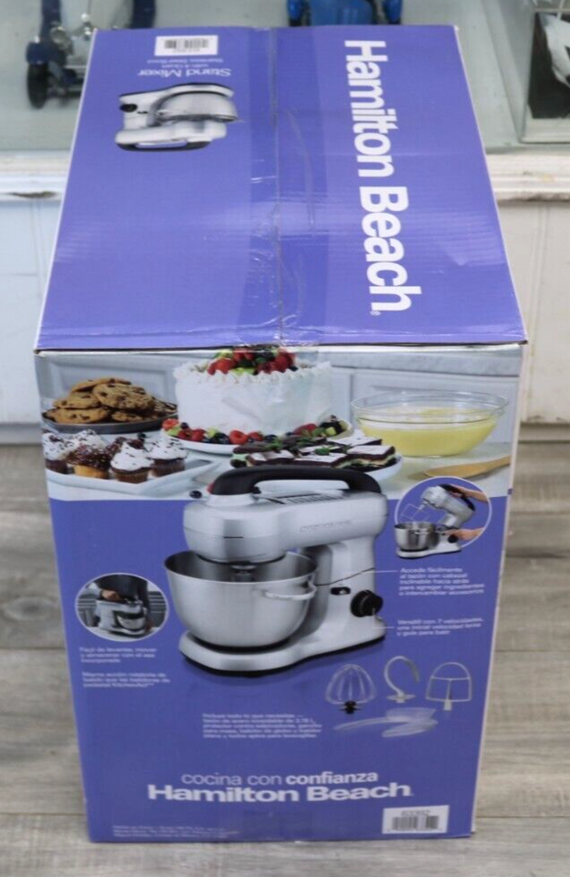 Hamilton Beach 63392 4 Quart 7Speed Stand Mixer With 3Accessories