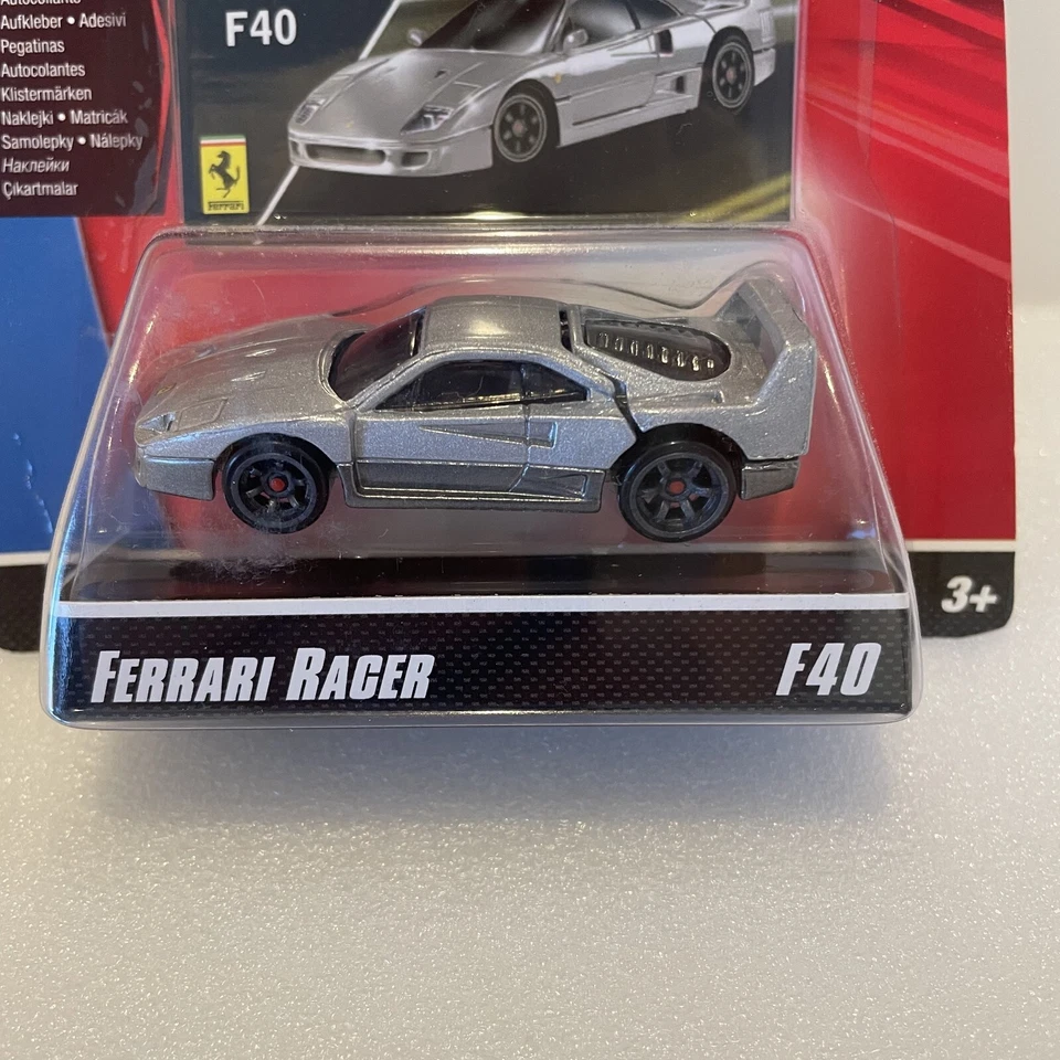 Hot Wheels Ferrari Racer F40 Plata Nuevo stock antiguo sin abrir - Imagen 2 de 4