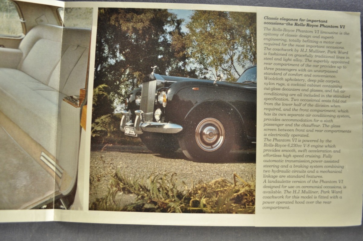 1969-1970 Rolls Royce Phantom VI Limousine Brochure Folder