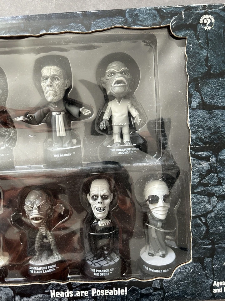 Universal Studios Monsters - Little Big Heads Set Silver Screen Edition No Res! - image 2 of 4