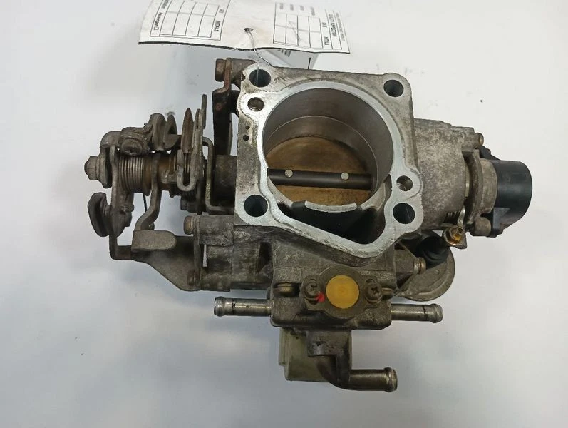 1997-2002 Toyota Tacoma Throttle Body Assembly AT OEM - Изображение 2 из 4