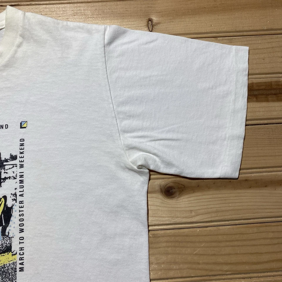 Vintage 90s March To Wooster College Alumni Weekend Photo Art Shirt Size Medium - Image 4 of 4