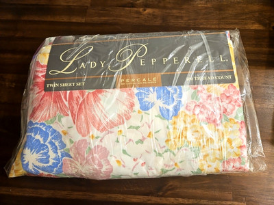 Vintage Lady Pepperell Percale New Sealed Twin 3 Pc Sheet Set Whisper Flowers