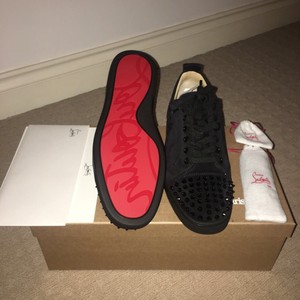 christian louboutin louis junior spikes flat veau velours christian louboutin louis junior spikes flat veau velours