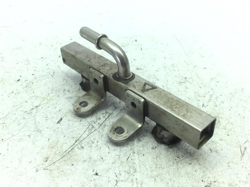 Halterung Einspritzdüsen Benzin Kraftstoffpumpe Fuel BENELLI BN 302 300 2015