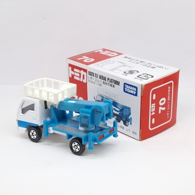 TOMICA 70 ISUZU ELF AERIAL PLATFORM 1/68 TOMY NEW DIECAST