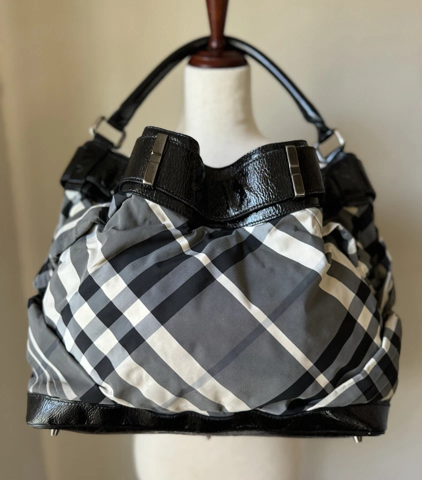 BURBERRY Beat CHECK Nylon w Black Patent Leather Trim Shoulder Bag, Hobo, Tote - Image 2 of 4