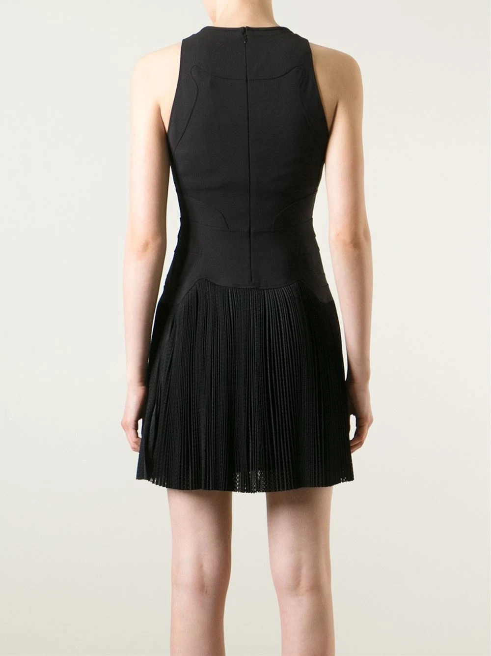 $1.170 0 2 xs s Alexander Wang abito sneaker senza maniche in vinile traforato plissettato