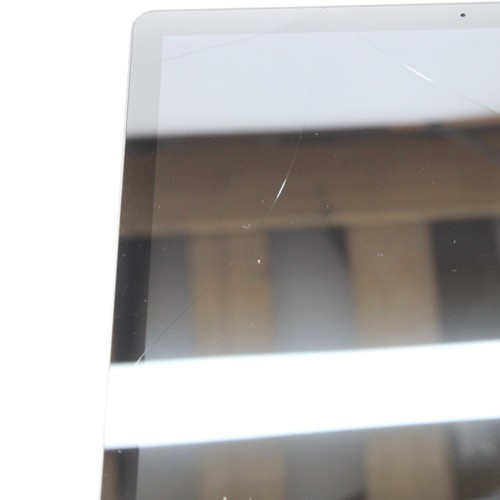Microsoft Surface Laptop 3 Windows 11 13.5" FHD+ i5 1035G7 8GB 256GB SSD Cracked - Picture 13 of 18