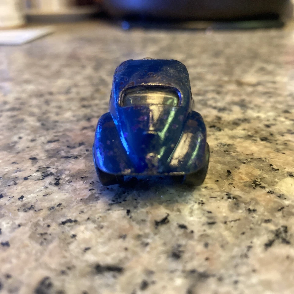 1697 Hot Wheels Redline VW Bug Beetle Dark Blue• Handbuilt Diecast • VW Bug 1:64 - Image 2 of 4