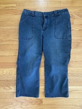 Faded Glory Capri Jeans Women s 16 Blue-Black Hook and Zipper Closure Stretch