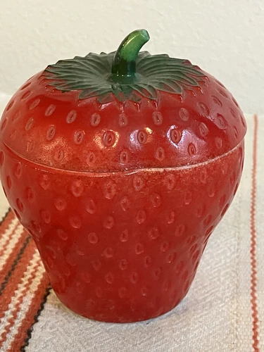 VTG Hazel Atlas 1950's Red Strawberry Painted Milk Glass Jam Jelly Jar w/Lid