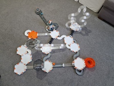 Hexbug Nano Track Konvolut V1 und V2, 3 Bug V2, 3 Bug V1, 4 Bug V1 ohne Beine