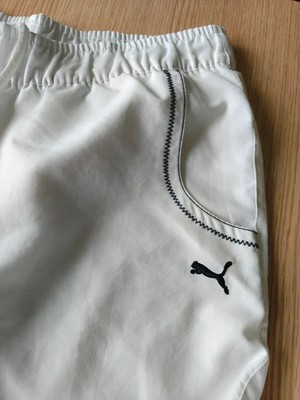 Puma Hose weiß Unisex Modell Capri halbe Wade, mit Gummizug in der Taille