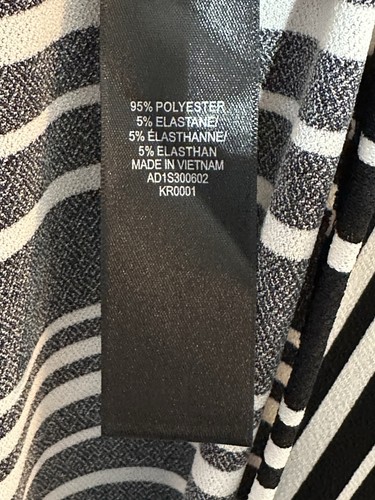 Adrianna Papell Blouse Size 2X Black/White Stripe 3/4 Sleeve Stretch VNeck NEW - Picture 3 of 7