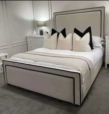 Luxury Pipping Bed Frame Plush Velvet Upholstered Gas Lift Storage With Mattress