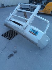 Used International Herd Bumper Brush Guard 3723044 Used International Herd Bumper Brush Guard 3723044