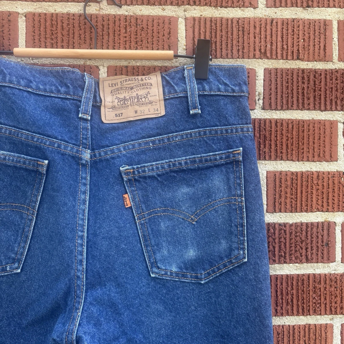 25+ Levi