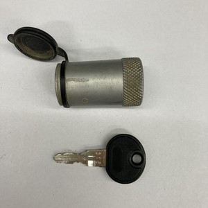 Swagman hitch pin lock for bike rack