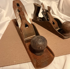 Lot of 2 Vintage Hand Planes   Stanley Bailey...