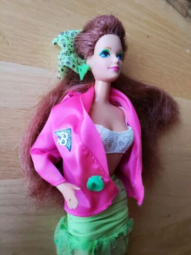 Vintage Mattel 1989 Dance Club KAYLA Barbie Doll #3512 Outfit Earrings - Picture 4 of 11