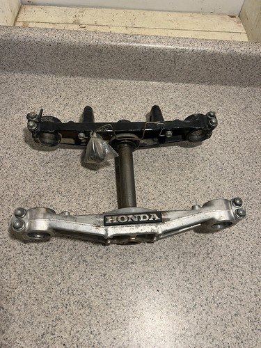 1986 86 ATC200X HONDA Complete TRIPLE TREE CLAMPS STEERING STEM 1987 87 ATC 200x