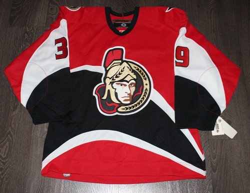 Jason Spezza Signed Autographed Ottawa Senators KOHO Pro Jersey - Picture 4 of 5