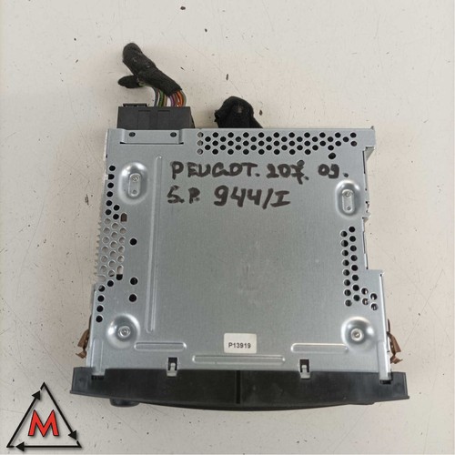 Autoradio CD MP3 96662669XT03 per Peugeot 207 2006-2015 usato (91084) - Foto 2 di 9