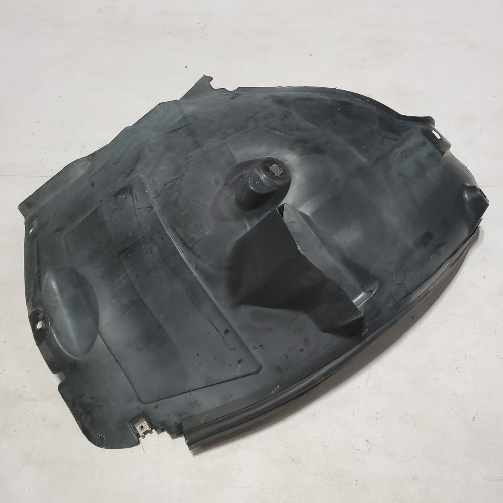 2000-2006 Mercedes W220 S-Class Driver Side Fender Splash Shield 2206980530
