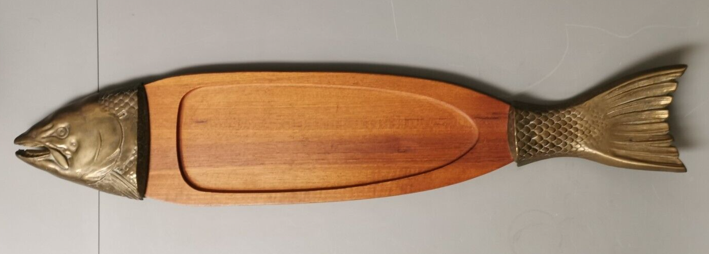 CUTTING BOARD TRAY 36