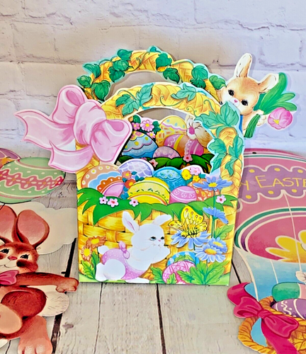 Tre decorazioni pasquali vintage animate da appendere e cesto pasquale di cartoncino - Foto 2 di 14
