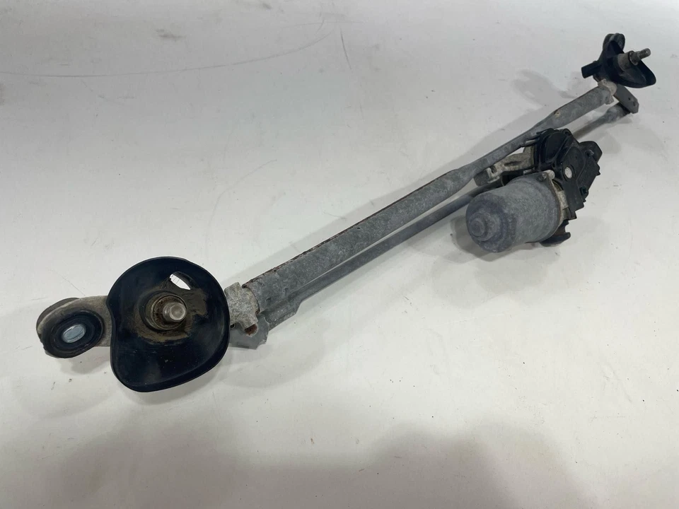 Motor limpiaparabrisas delantero para Toyota Tacoma 2016-2023 con brazo de elevación 8511004050 OEM Foto 3 de 4