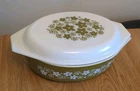 Vintage Pyrex 045 2 1/2 QT Spring Blossom Daisy Green Oval Casserole Dish w/ Lid